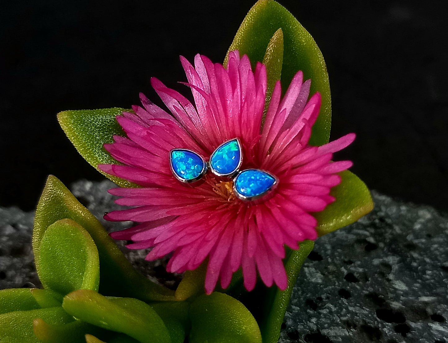 Marquesa opalo azul - titanio grado implante ASTM F-136