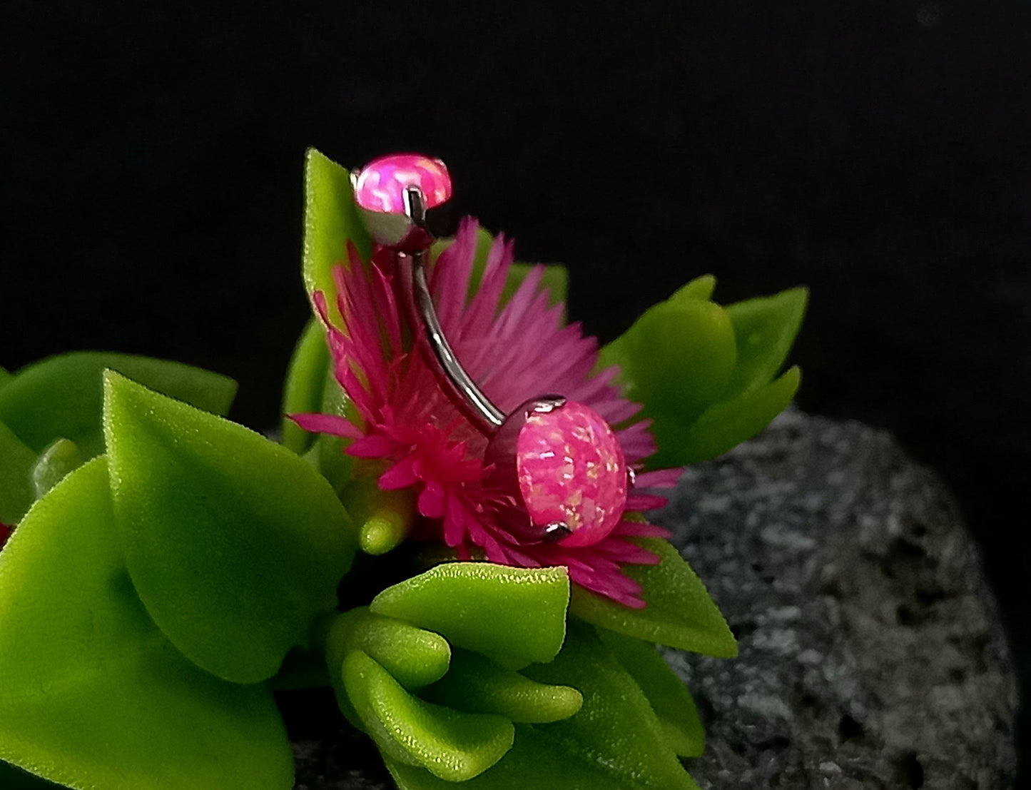 Titanio grado implante. Navel Opalo rosa