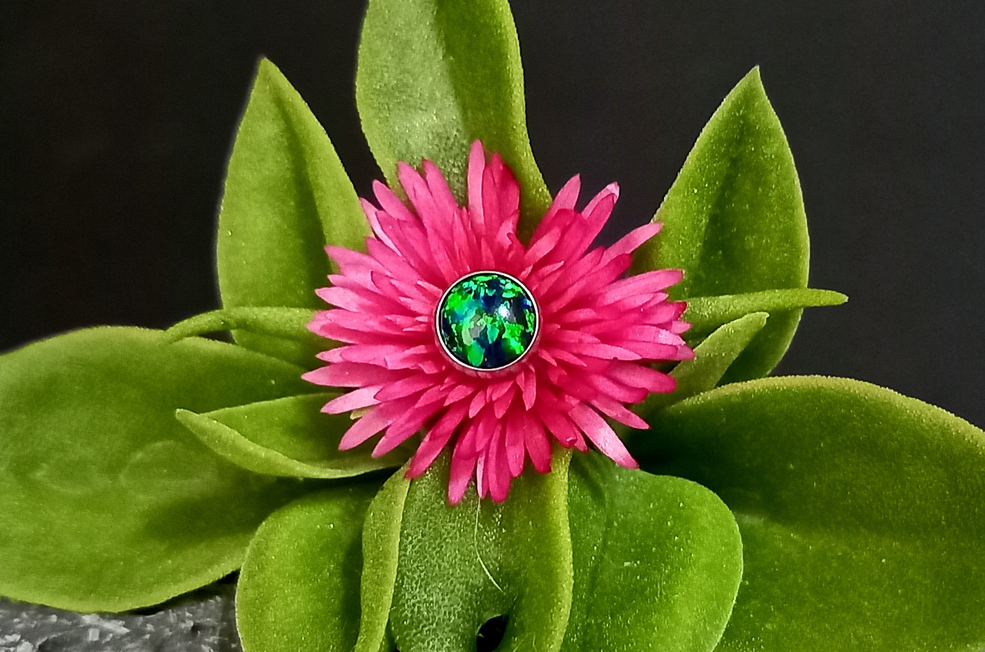 Ópalo Verde - titanio grado implante ASTM F-136