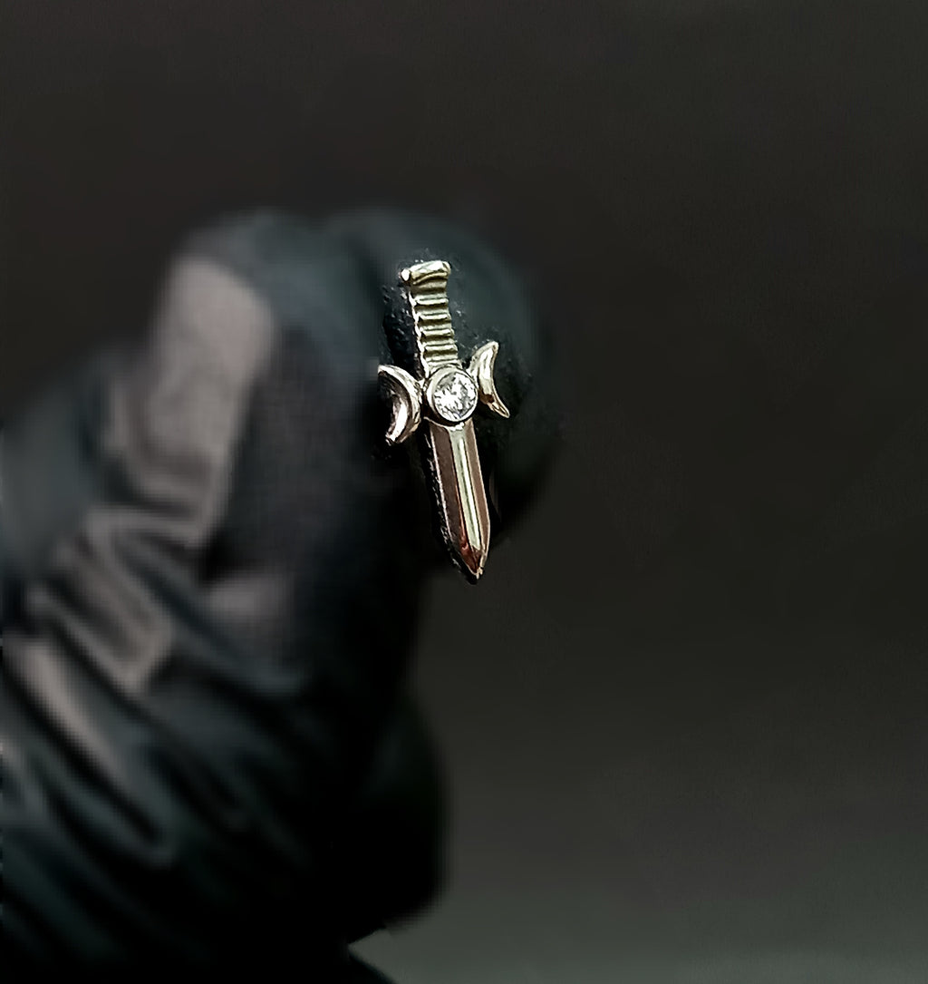 Daga fase lunar  - titanio grado implante ASTM F-136