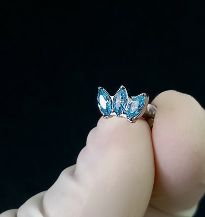 Titanio grado implante. Marquesa Topacio azul