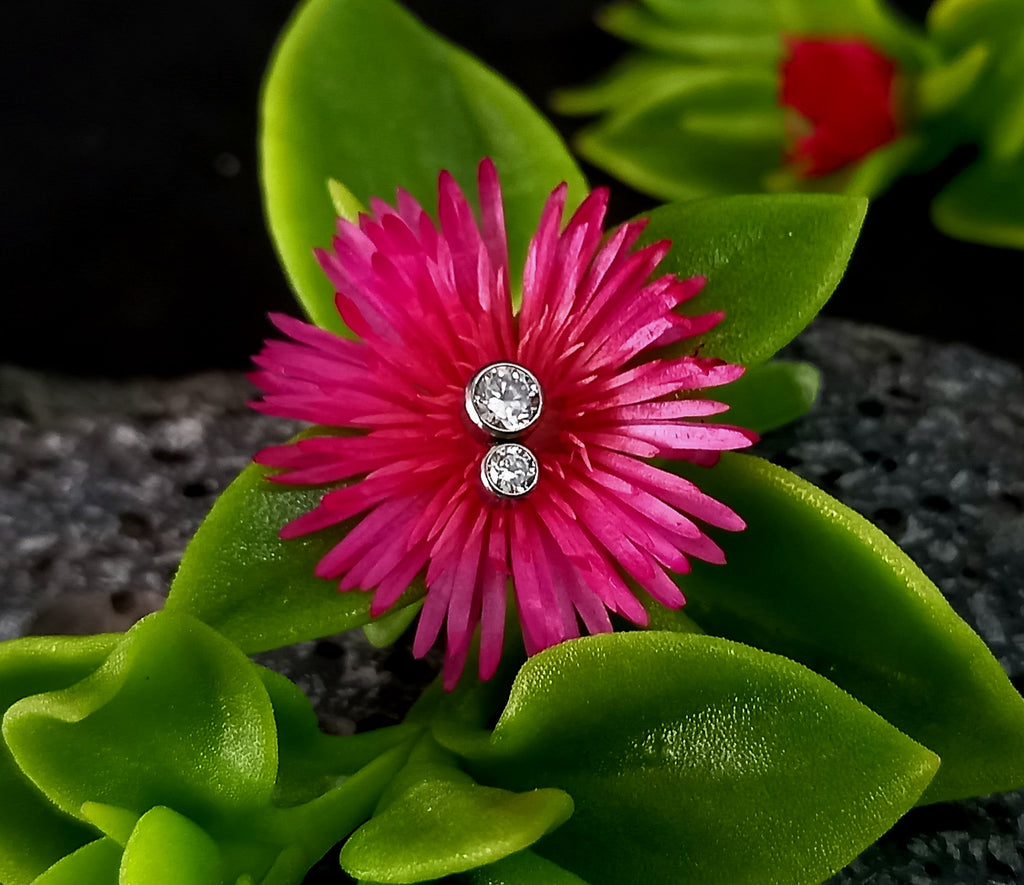 Doble brillo Cz - titanio grado implante ASTM F-136