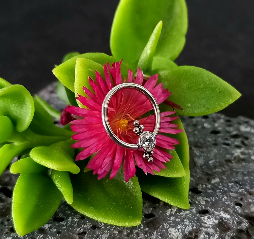 Captive brillo con cuentas