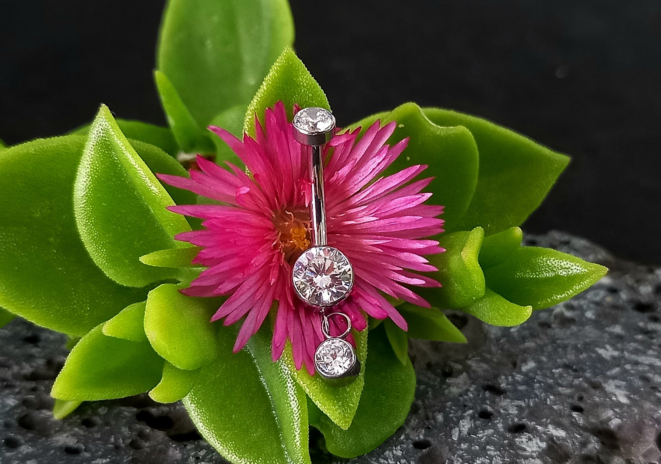 Navel brillo colgante