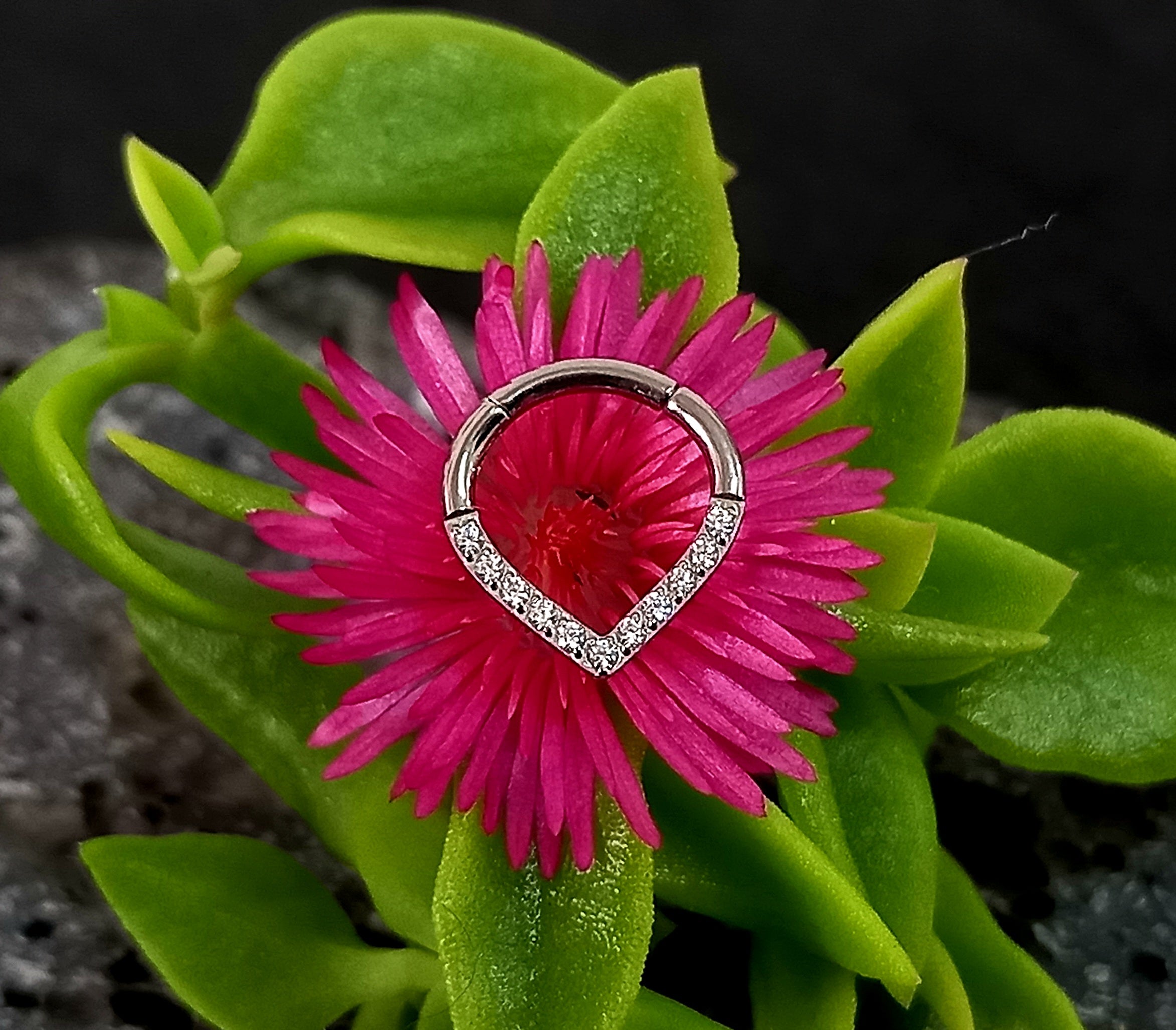 Argolla clicker gota con brillos