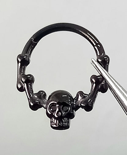Titanio grado implante. Clicker calavera  y hueso  PVD negro