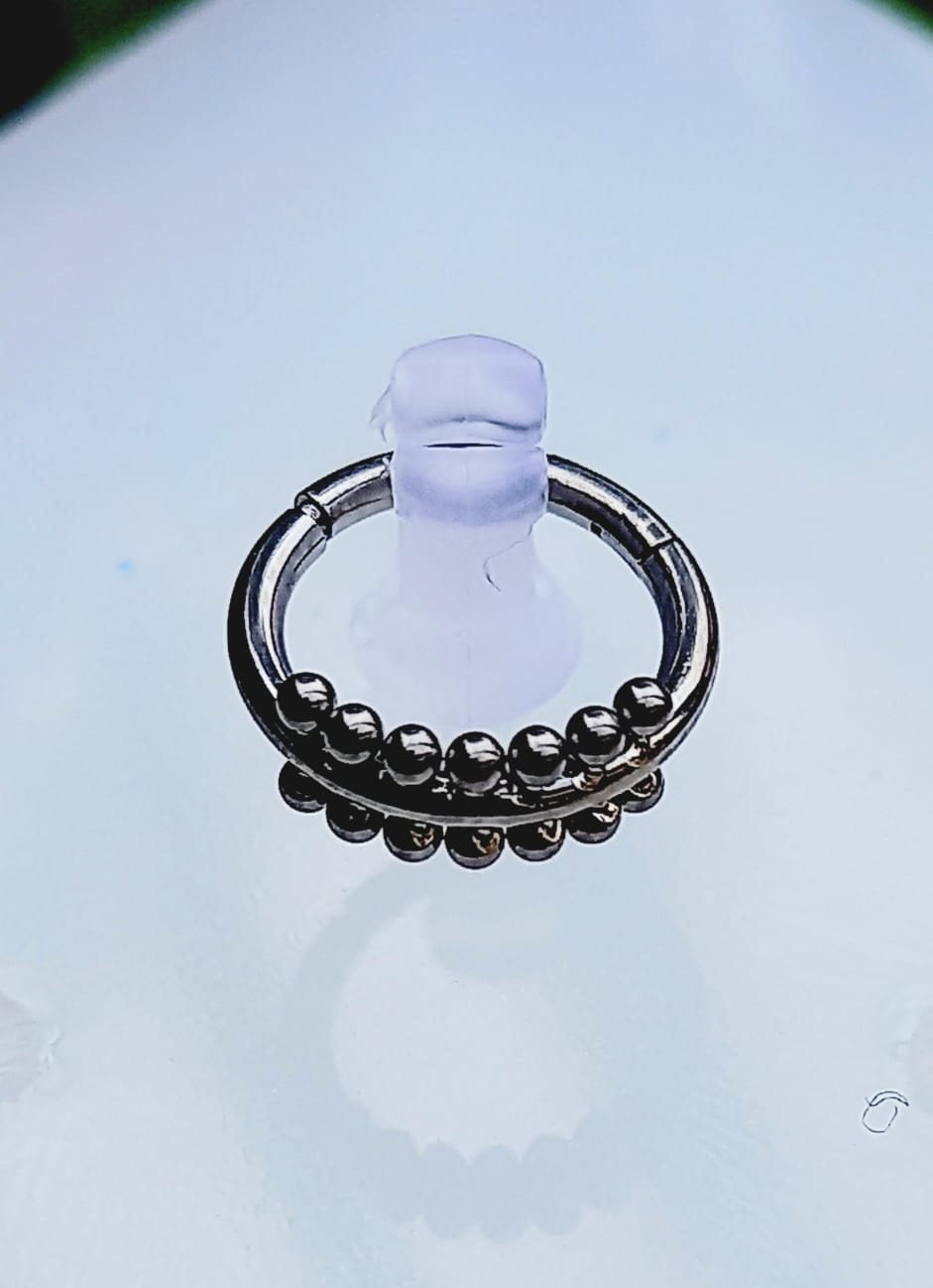 Argolla clicker abalorios doble fila de 14 esferas