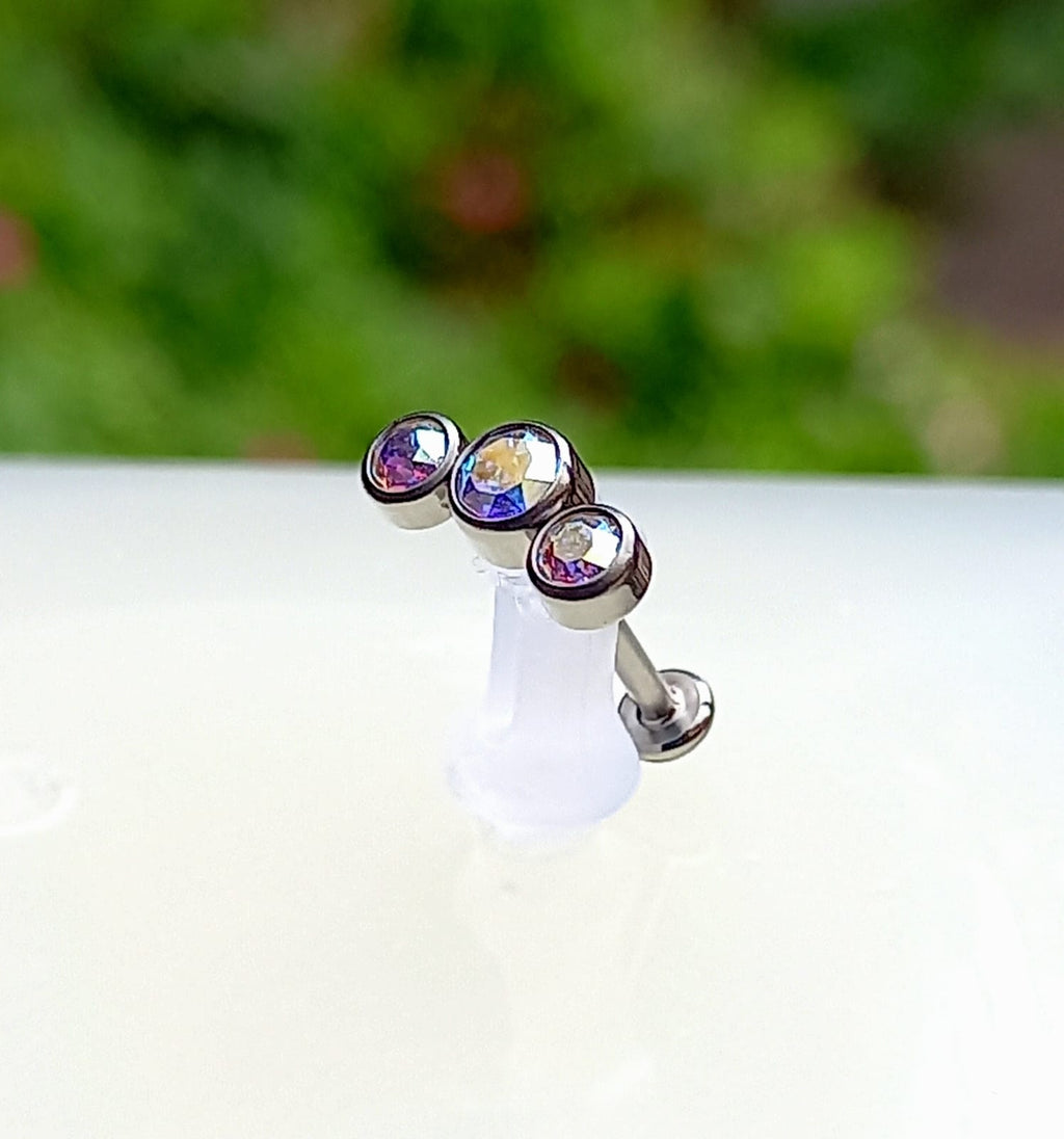 Media luna triple cristal Swarovski Aurora boreal - titanio grado implante ASTM F-136