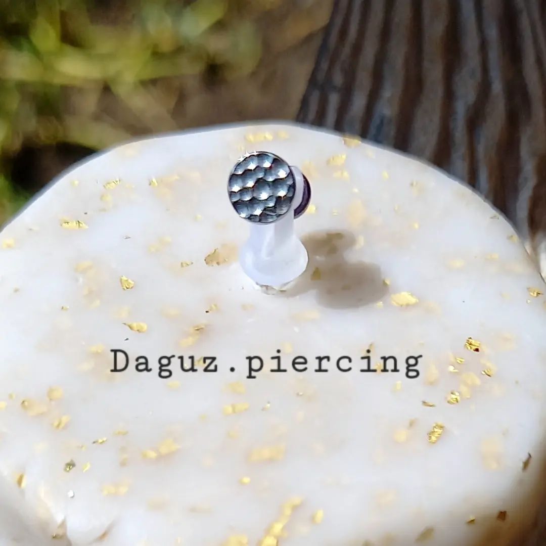 Disco martillado - titanio grado implante ASTM F-136